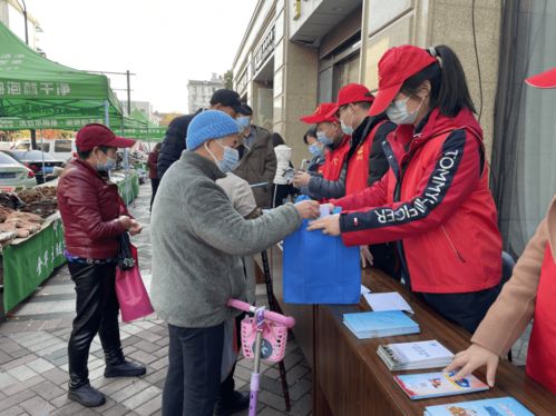 市統(tǒng)計(jì)局創(chuàng)新服務(wù)形式 黨員干部深入一線開展統(tǒng)計(jì)普法咨詢服務(wù)活動
